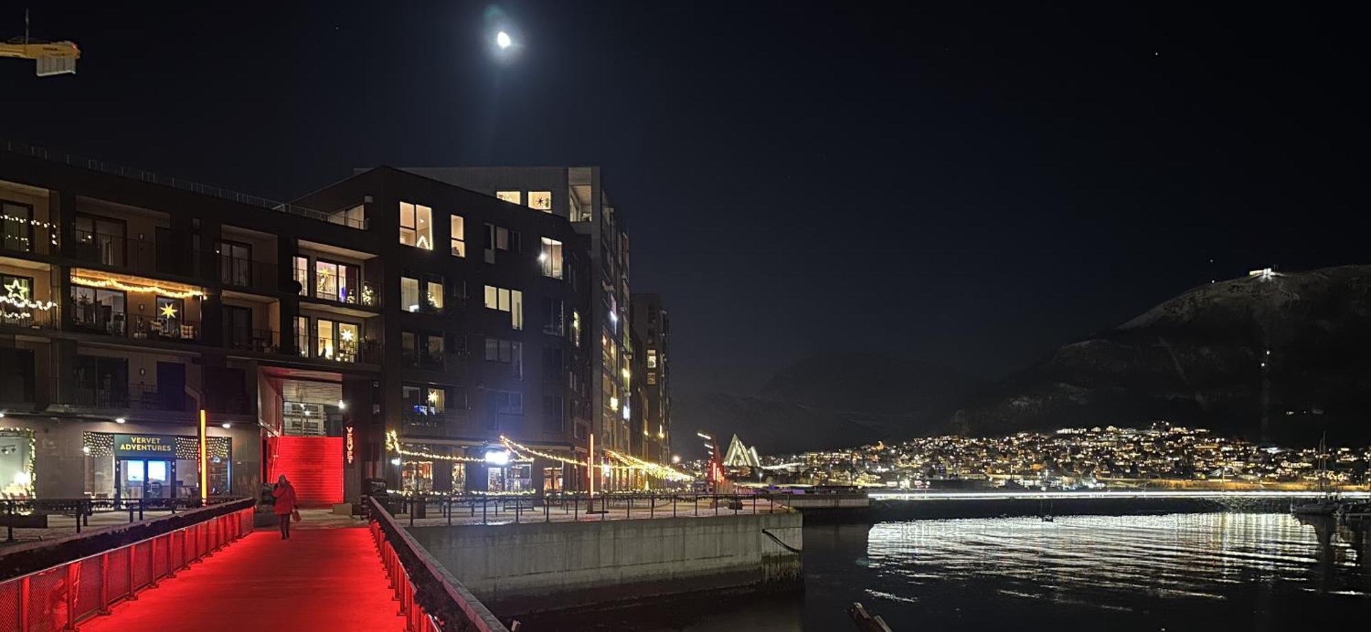 Thenorthernexplorer Penthouse Tromso Ngoại thất bức ảnh